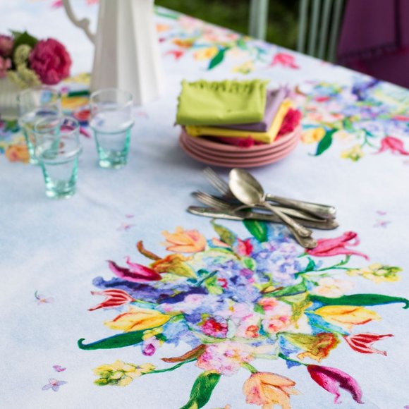 April Cornell Tablecloth Spring Romance 54x54 NWT - Picture 2 of 4